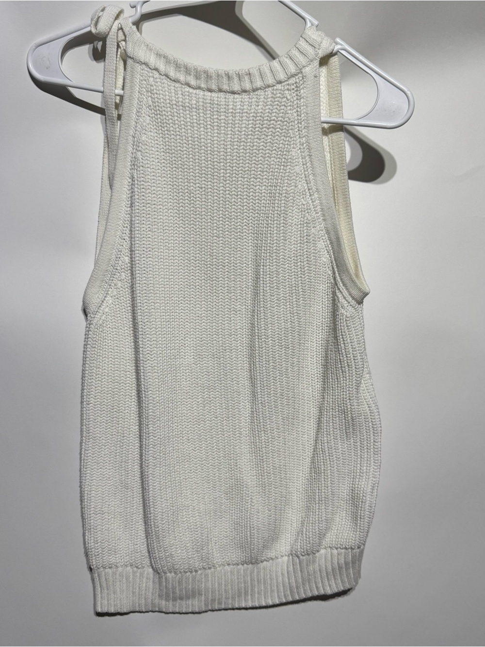 Gap - Picture 4 of 6